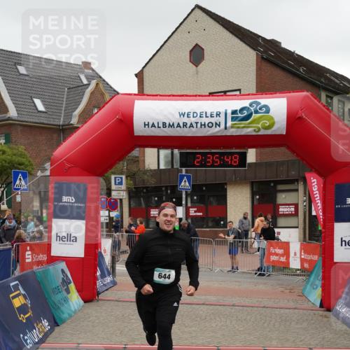 04.05.2025 - 8. Wedeler Halbmarathon Felixshl http://msf.ph/oto/7839822 04.05.2025 12:35:46 Ziel 644 meine-sportfotos.de