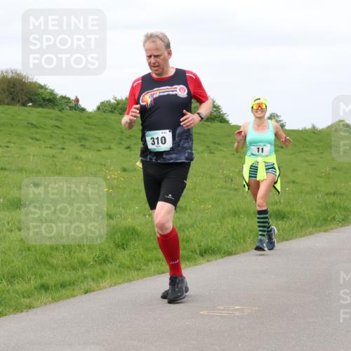 04.05.2025 - 8. Wedeler Halbmarathon Lena Gebhardt http://msf.ph/oto/7839844 04.05.2025 11:45:59 Laufen 861, 310, 11, 676 meine-sportfotos.de