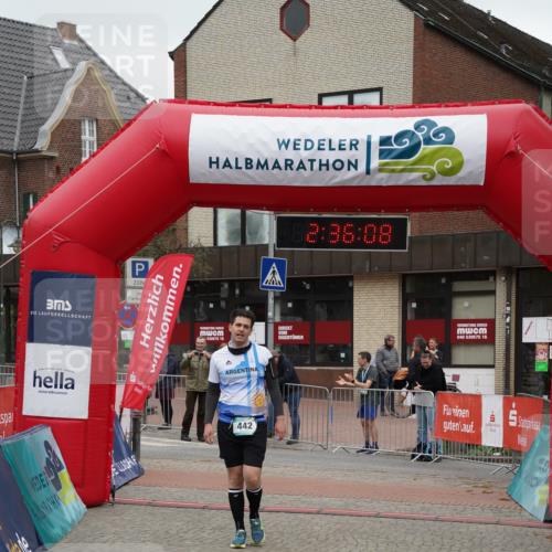 04.05.2025 - 8. Wedeler Halbmarathon Felixshl http://msf.ph/oto/7839900 04.05.2025 12:36:05 Ziel 442 meine-sportfotos.de