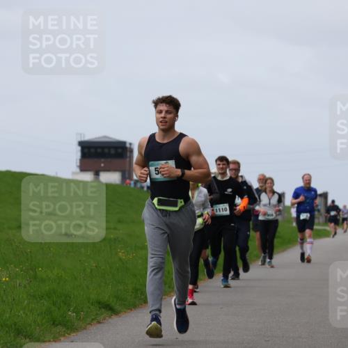 04.05.2025 - 8. Wedeler Halbmarathon Yannick Fuchs http://msf.ph/oto/7839921 04.05.2025 11:47:36 Laufen 5, 1110 meine-sportfotos.de