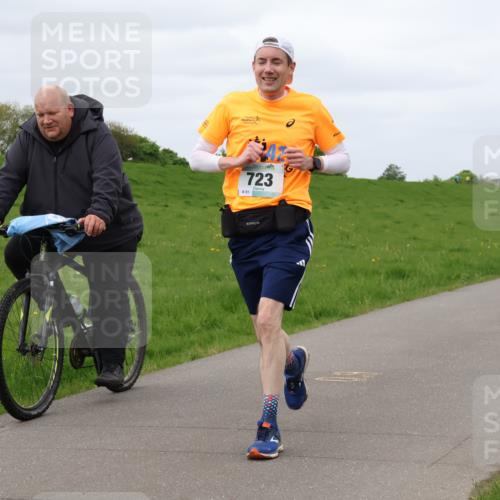 04.05.2025 - 8. Wedeler Halbmarathon Lena Gebhardt http://msf.ph/oto/7839969 04.05.2025 11:46:14 Laufen 723, 194 meine-sportfotos.de
