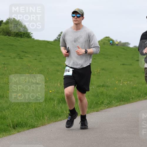 04.05.2025 - 8. Wedeler Halbmarathon Lena Gebhardt http://msf.ph/oto/7839979 04.05.2025 11:46:17 Laufen 190, 94 meine-sportfotos.de