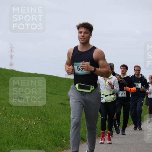04.05.2025 - 8. Wedeler Halbmarathon Yannick Fuchs http://msf.ph/oto/7840004 04.05.2025 11:47:37 Laufen 53, 2, 1110, 821, 908, 518 meine-sportfotos.de