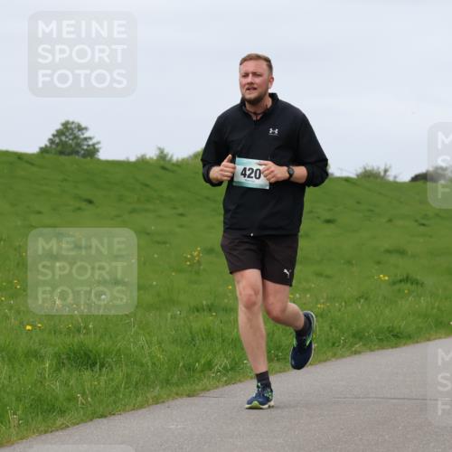 04.05.2025 - 8. Wedeler Halbmarathon Lena Gebhardt http://msf.ph/oto/7840010 04.05.2025 11:46:28 Laufen 420 meine-sportfotos.de