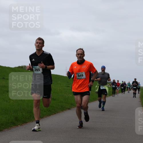 04.05.2025 - 8. Wedeler Halbmarathon Yannick Fuchs http://msf.ph/oto/7840090 04.05.2025 11:26:43 Laufen 265, 949, 871 meine-sportfotos.de
