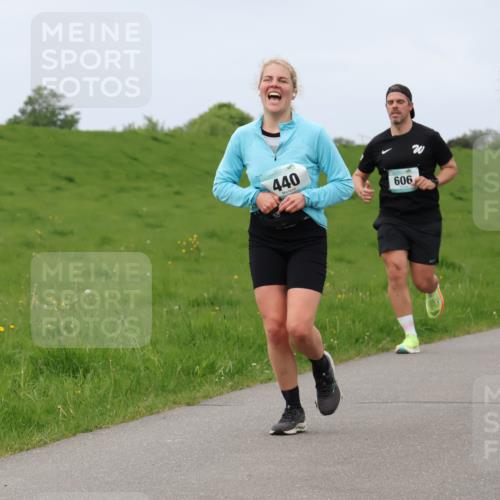 04.05.2025 - 8. Wedeler Halbmarathon Lena Gebhardt http://msf.ph/oto/7840160 04.05.2025 11:47:12 Laufen 440, 606, 833 meine-sportfotos.de