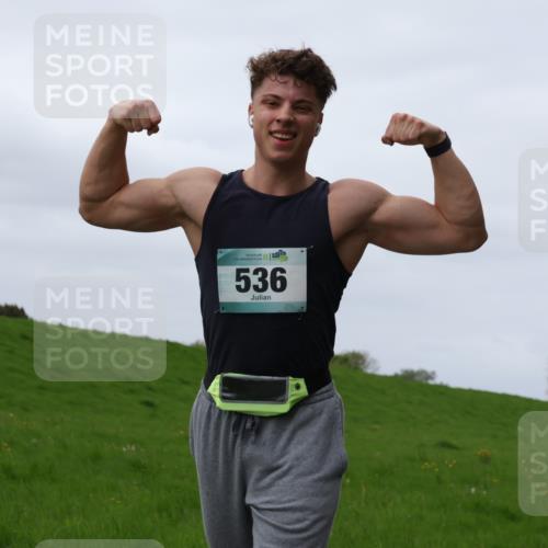 04.05.2025 - 8. Wedeler Halbmarathon Yannick Fuchs http://msf.ph/oto/7840176 04.05.2025 11:47:41 Laufen 536 meine-sportfotos.de