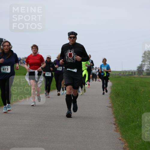 04.05.2025 - 8. Wedeler Halbmarathon Yannick Fuchs http://msf.ph/oto/7840226 04.05.2025 11:26:51 Laufen 913, 681, 1171, 10 meine-sportfotos.de