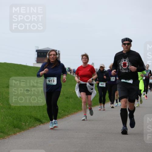 04.05.2025 - 8. Wedeler Halbmarathon Yannick Fuchs http://msf.ph/oto/7840237 04.05.2025 11:26:51 Laufen 913, 681, 171, 10, 358 meine-sportfotos.de