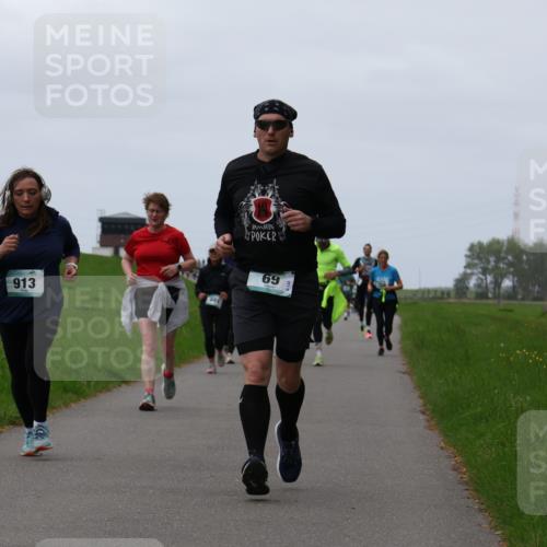 04.05.2025 - 8. Wedeler Halbmarathon Yannick Fuchs http://msf.ph/oto/7840246 04.05.2025 11:26:55 Laufen 913, 69 meine-sportfotos.de