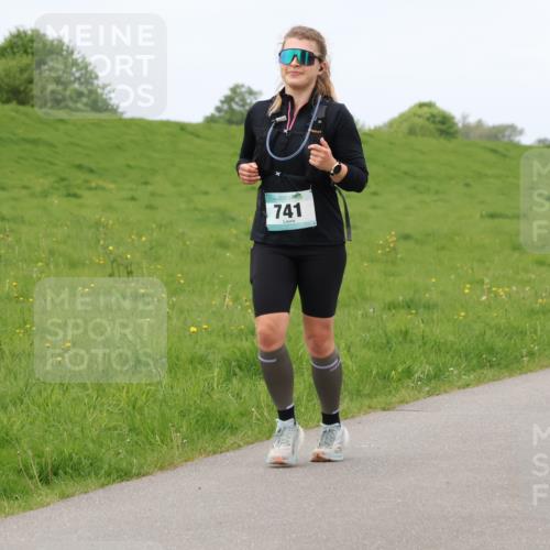 04.05.2025 - 8. Wedeler Halbmarathon Lena Gebhardt http://msf.ph/oto/7840281 04.05.2025 11:47:38 Laufen 741 meine-sportfotos.de