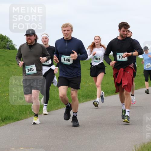 04.05.2025 - 8. Wedeler Halbmarathon Lena Gebhardt http://msf.ph/oto/7840304 04.05.2025 11:47:50 Laufen 232, 148, 10, 928, 345, 605 meine-sportfotos.de