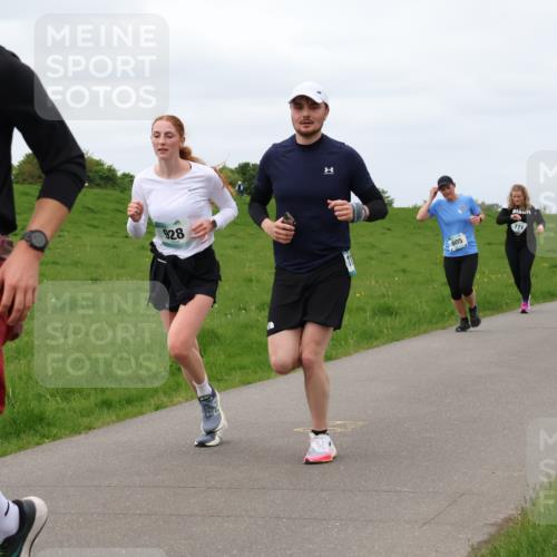 04.05.2025 - 8. Wedeler Halbmarathon Lena Gebhardt http://msf.ph/oto/7840325 04.05.2025 11:47:53 Laufen 104, 928, 605, 771 meine-sportfotos.de