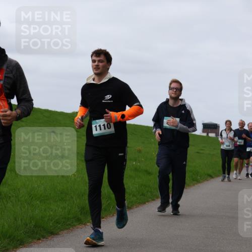 04.05.2025 - 8. Wedeler Halbmarathon Yannick Fuchs http://msf.ph/oto/7840341 04.05.2025 11:47:46 Laufen 543, 1110, 908, 661, 518 meine-sportfotos.de