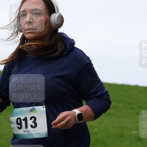 04.05.2025 - 8. Wedeler Halbmarathon Yannick Fuchs http://msf.ph/oto/7840344 04.05.2025 11:26:59 Laufen 913 meine-sportfotos.de