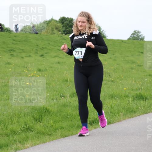 04.05.2025 - 8. Wedeler Halbmarathon Lena Gebhardt http://msf.ph/oto/7840361 04.05.2025 11:47:58 Laufen 771 meine-sportfotos.de