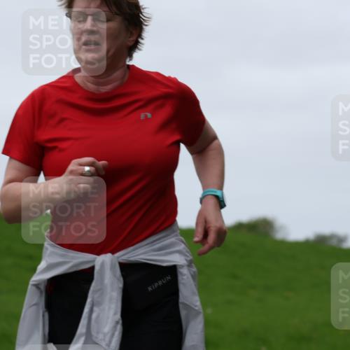 04.05.2025 - 8. Wedeler Halbmarathon Yannick Fuchs http://msf.ph/oto/7840366 04.05.2025 11:27:01 Laufen  meine-sportfotos.de