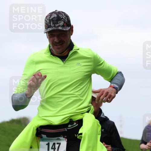 04.05.2025 - 8. Wedeler Halbmarathon Yannick Fuchs http://msf.ph/oto/7840393 04.05.2025 11:27:03 Laufen 147 meine-sportfotos.de