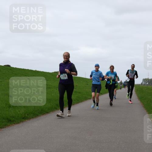 04.05.2025 - 8. Wedeler Halbmarathon Yannick Fuchs http://msf.ph/oto/7840433 04.05.2025 11:27:05 Laufen 1171, 10 meine-sportfotos.de