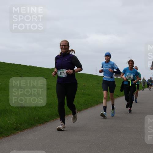 04.05.2025 - 8. Wedeler Halbmarathon Yannick Fuchs http://msf.ph/oto/7840440 04.05.2025 11:27:06 Laufen 1171, 10, 358 meine-sportfotos.de