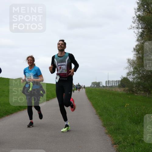 04.05.2025 - 8. Wedeler Halbmarathon Yannick Fuchs http://msf.ph/oto/7840473 04.05.2025 11:27:08 Laufen 10, 259 meine-sportfotos.de