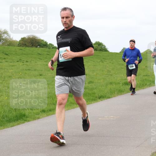 04.05.2025 - 8. Wedeler Halbmarathon Lena Gebhardt http://msf.ph/oto/7840483 04.05.2025 11:48:42 Laufen 529 meine-sportfotos.de