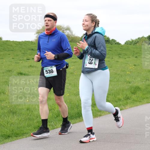 04.05.2025 - 8. Wedeler Halbmarathon Lena Gebhardt http://msf.ph/oto/7840501 04.05.2025 11:48:45 Laufen 530, 629 meine-sportfotos.de