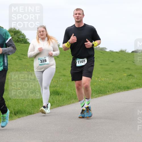 04.05.2025 - 8. Wedeler Halbmarathon Lena Gebhardt http://msf.ph/oto/7840564 04.05.2025 11:49:12 Laufen 596, 817, 328, 1148, 58, 126, 2, 0, 25 meine-sportfotos.de