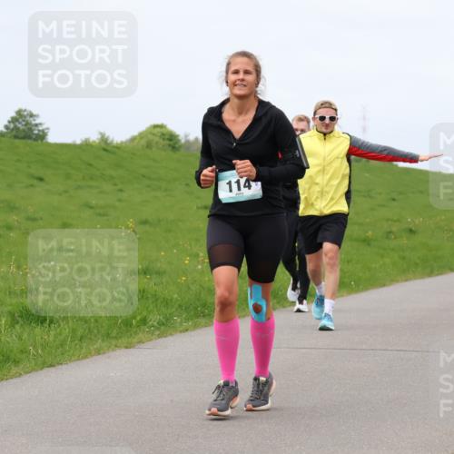 04.05.2025 - 8. Wedeler Halbmarathon Lena Gebhardt http://msf.ph/oto/7840587 04.05.2025 11:49:17 Laufen 114, 141 meine-sportfotos.de