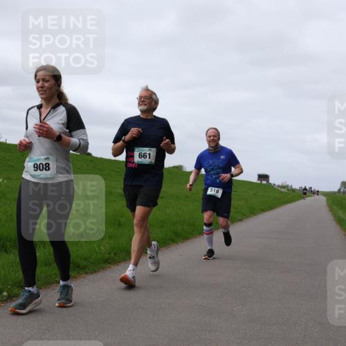 04.05.2025 - 8. Wedeler Halbmarathon Yannick Fuchs http://msf.ph/oto/7840620 04.05.2025 11:47:53 Laufen 908, 661, 518 meine-sportfotos.de