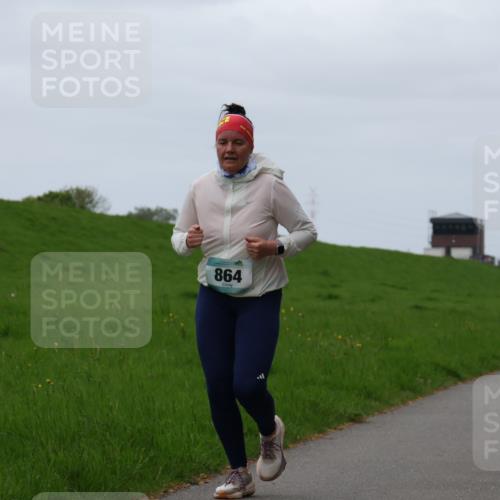 04.05.2025 - 8. Wedeler Halbmarathon Yannick Fuchs http://msf.ph/oto/7840630 04.05.2025 11:27:15 Laufen 864, 199 meine-sportfotos.de