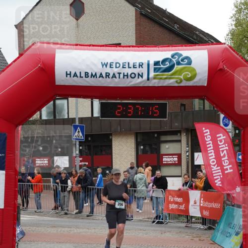04.05.2025 - 8. Wedeler Halbmarathon Felixshl http://msf.ph/oto/7840642 04.05.2025 12:37:13 Ziel 206 meine-sportfotos.de