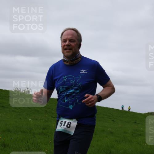 04.05.2025 - 8. Wedeler Halbmarathon Yannick Fuchs http://msf.ph/oto/7840660 04.05.2025 11:47:55 Laufen 36, 518 meine-sportfotos.de