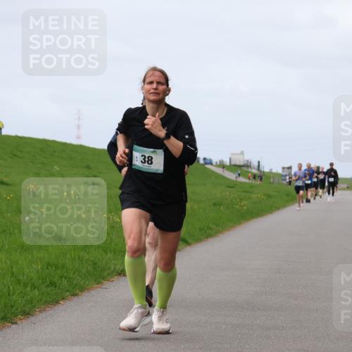 04.05.2025 - 8. Wedeler Halbmarathon Yannick Fuchs http://msf.ph/oto/7840714 04.05.2025 11:48:14 Laufen 38 meine-sportfotos.de