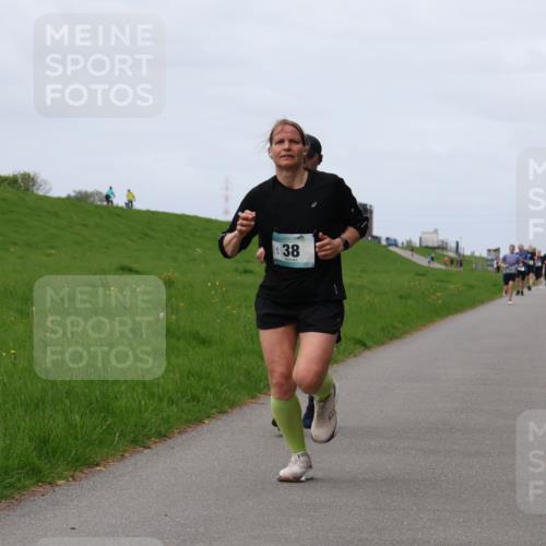 04.05.2025 - 8. Wedeler Halbmarathon Yannick Fuchs http://msf.ph/oto/7840726 04.05.2025 11:48:14 Laufen 38 meine-sportfotos.de