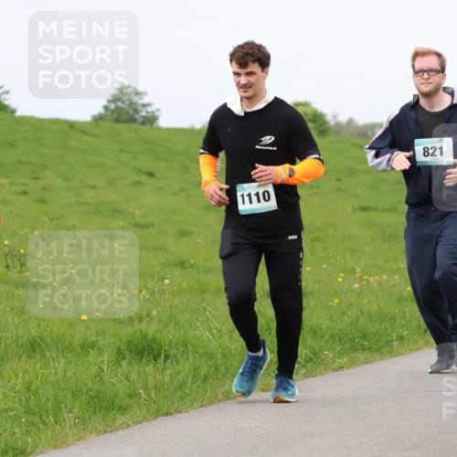 04.05.2025 - 8. Wedeler Halbmarathon Lena Gebhardt http://msf.ph/oto/7840731 04.05.2025 11:50:03 Laufen 821, 1110 meine-sportfotos.de