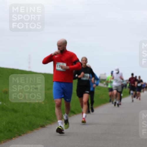 04.05.2025 - 8. Wedeler Halbmarathon Yannick Fuchs http://msf.ph/oto/7840813 04.05.2025 11:27:23 Laufen  meine-sportfotos.de