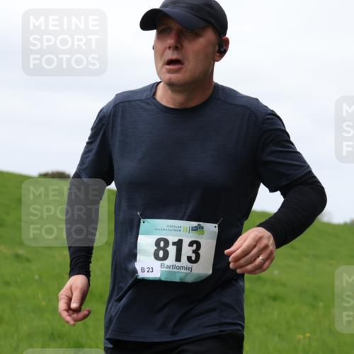 04.05.2025 - 8. Wedeler Halbmarathon Yannick Fuchs http://msf.ph/oto/7840816 04.05.2025 11:48:17 Laufen 23, 813 meine-sportfotos.de
