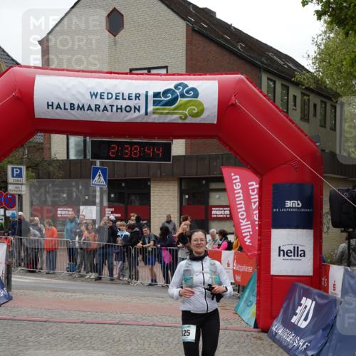04.05.2025 - 8. Wedeler Halbmarathon Felixshl http://msf.ph/oto/7840831 04.05.2025 12:38:42 Ziel 525 meine-sportfotos.de
