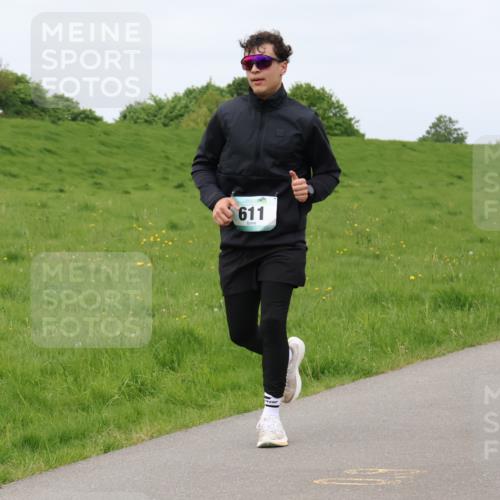 04.05.2025 - 8. Wedeler Halbmarathon Lena Gebhardt http://msf.ph/oto/7840853 04.05.2025 11:50:58 Laufen 611 meine-sportfotos.de