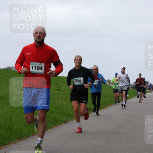 04.05.2025 - 8. Wedeler Halbmarathon Yannick Fuchs http://msf.ph/oto/7840880 04.05.2025 11:27:25 Laufen 1194, 920, 051, 524 meine-sportfotos.de