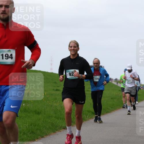 04.05.2025 - 8. Wedeler Halbmarathon Yannick Fuchs http://msf.ph/oto/7840888 04.05.2025 11:27:25 Laufen 1194, 92, 105, 524 meine-sportfotos.de