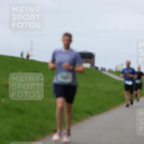 04.05.2025 - 8. Wedeler Halbmarathon Yannick Fuchs http://msf.ph/oto/7840897 04.05.2025 11:48:30 Laufen  meine-sportfotos.de