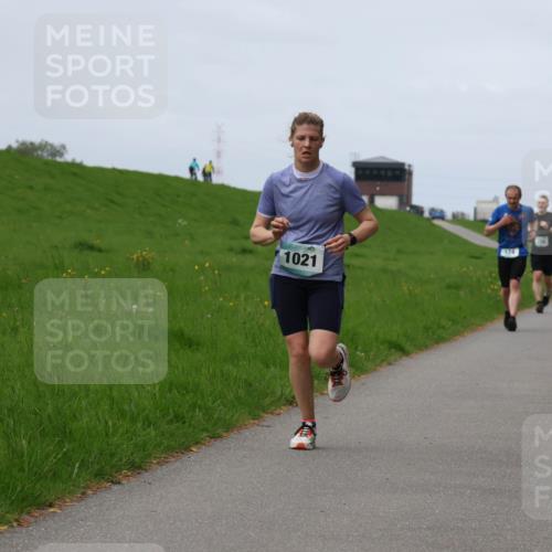 04.05.2025 - 8. Wedeler Halbmarathon Yannick Fuchs http://msf.ph/oto/7840909 04.05.2025 11:48:31 Laufen 1021 meine-sportfotos.de