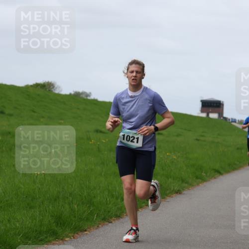 04.05.2025 - 8. Wedeler Halbmarathon Yannick Fuchs http://msf.ph/oto/7840929 04.05.2025 11:48:32 Laufen 1021, 174 meine-sportfotos.de