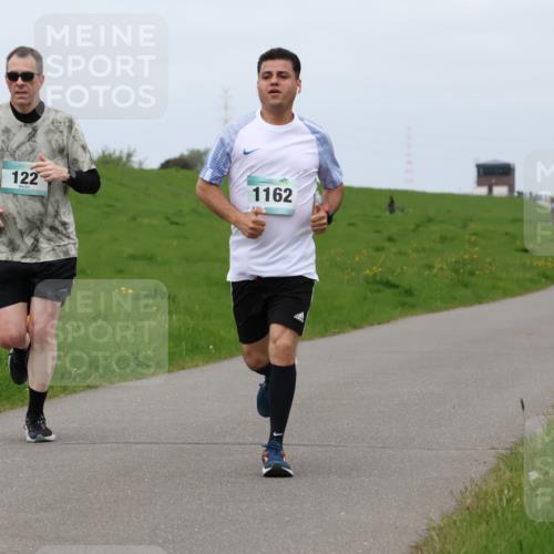 04.05.2025 - 8. Wedeler Halbmarathon Lena Gebhardt http://msf.ph/oto/7840940 04.05.2025 11:51:40 Laufen 122, 1162 meine-sportfotos.de