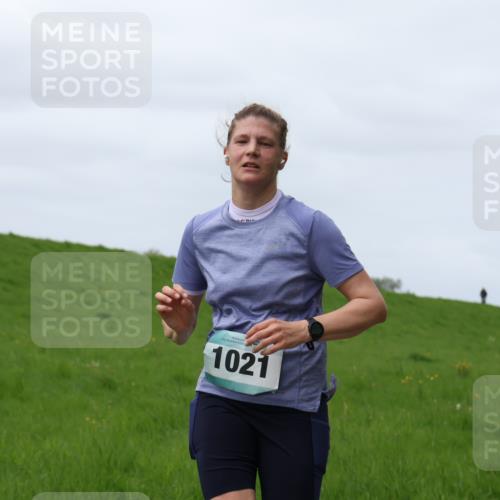 04.05.2025 - 8. Wedeler Halbmarathon Yannick Fuchs http://msf.ph/oto/7840972 04.05.2025 11:48:34 Laufen 1021 meine-sportfotos.de