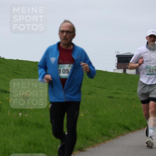 04.05.2025 - 8. Wedeler Halbmarathon Yannick Fuchs http://msf.ph/oto/7840976 04.05.2025 11:27:28 Laufen 105, 524, 389 meine-sportfotos.de