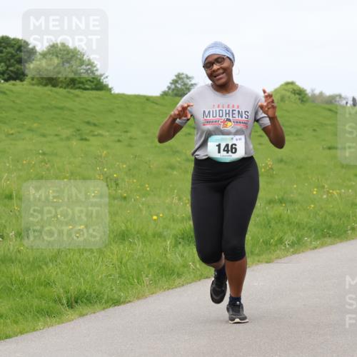 04.05.2025 - 8. Wedeler Halbmarathon Lena Gebhardt http://msf.ph/oto/7841017 04.05.2025 11:52:19 Laufen 146, 8, 90 meine-sportfotos.de