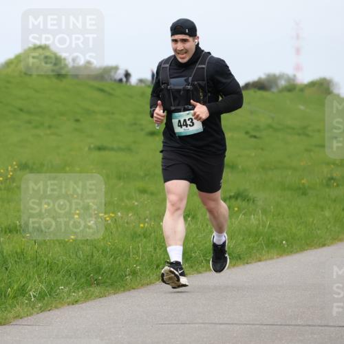 04.05.2025 - 8. Wedeler Halbmarathon Lena Gebhardt http://msf.ph/oto/7841102 04.05.2025 11:53:31 Laufen 443 meine-sportfotos.de